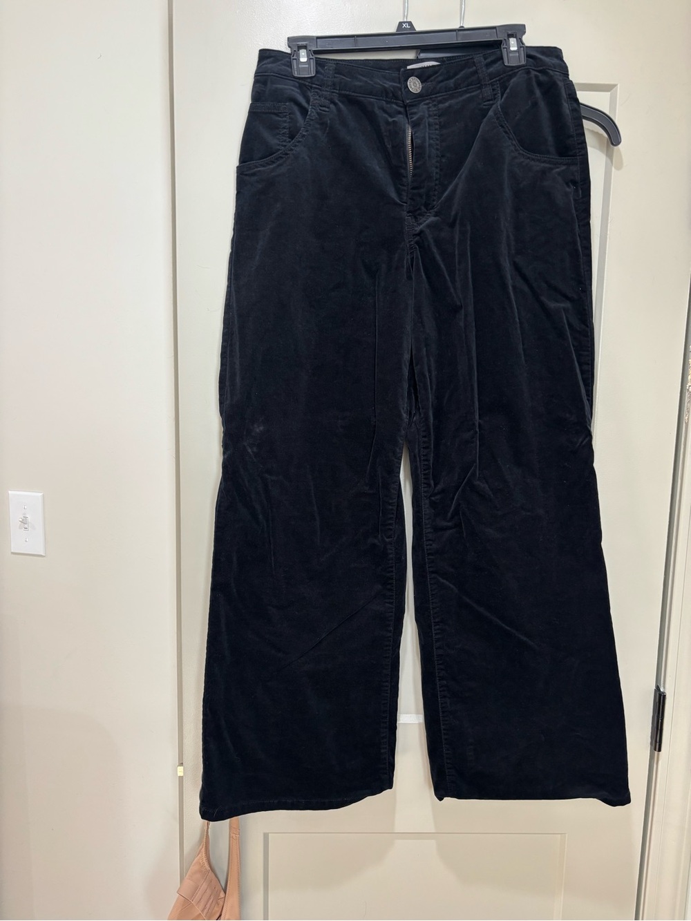 Kut from the Kloth high rise glare jeans in black